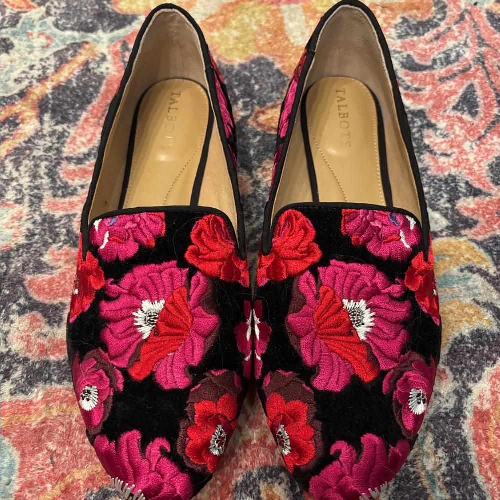 Talbots Women's Black and Pink Floral Loafers